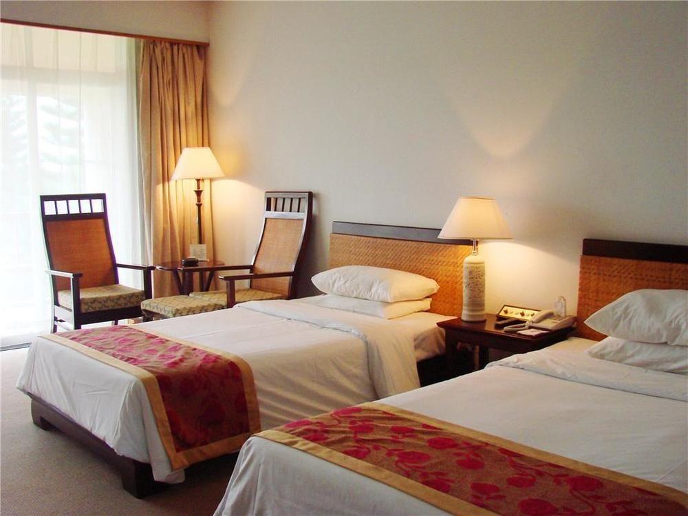 Yunnan Dianchi Garden Resort Hotel & Spa Kunming Exteriör bild