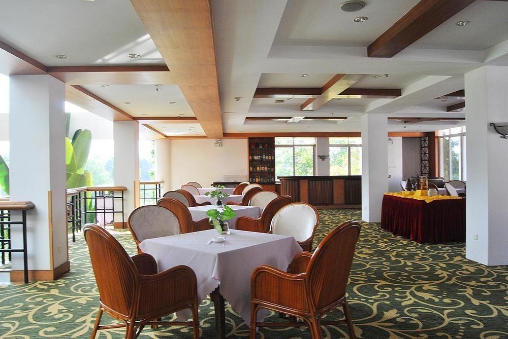 Yunnan Dianchi Garden Resort Hotel & Spa Kunming Exteriör bild