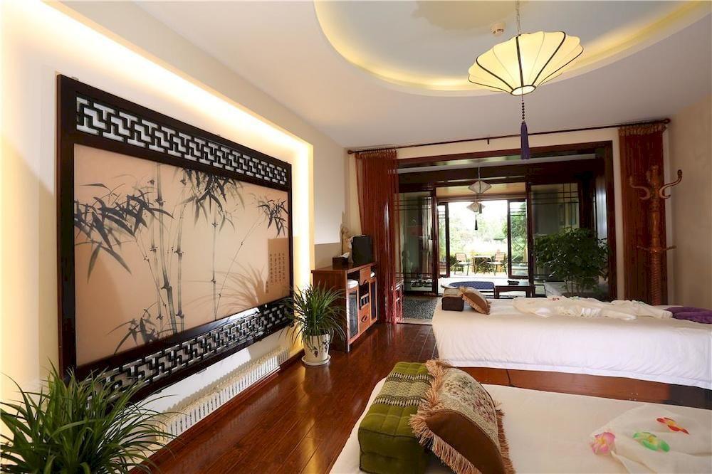 Yunnan Dianchi Garden Resort Hotel & Spa Kunming Exteriör bild