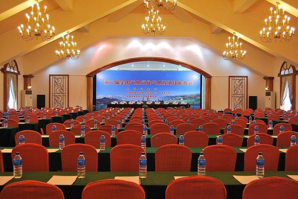 Yunnan Dianchi Garden Resort Hotel & Spa Kunming Exteriör bild