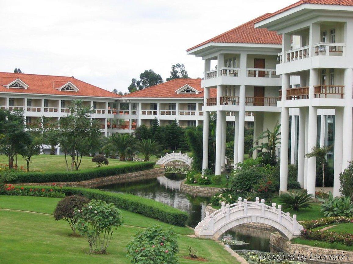 Yunnan Dianchi Garden Resort Hotel & Spa Kunming Exteriör bild